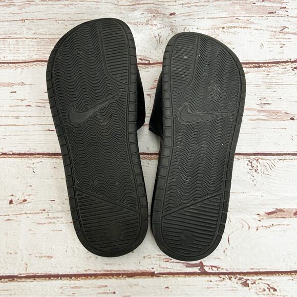 NIKE Black and White Slide Sandals - Picture 4 of 7
